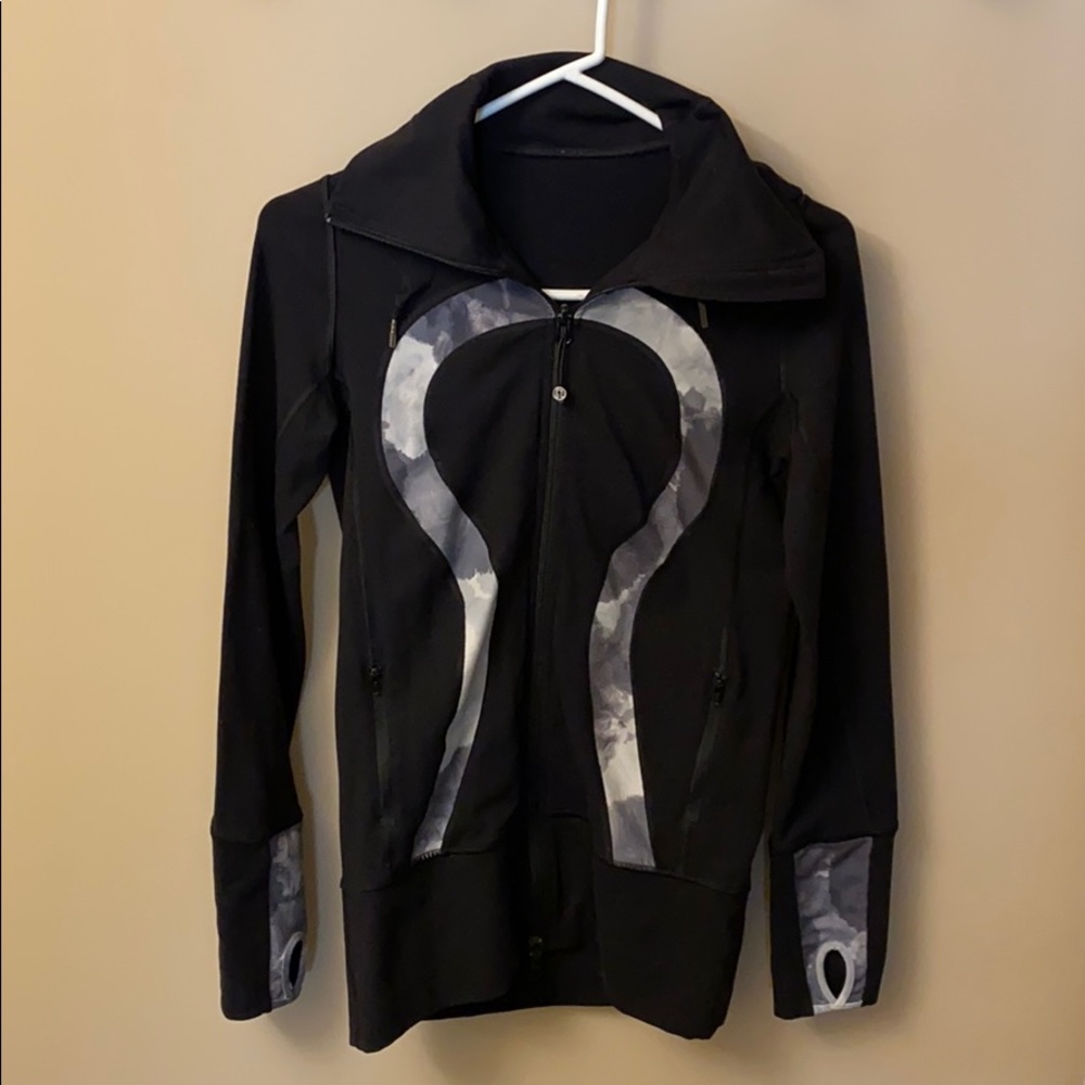Lululemon Hooded Define Jacket